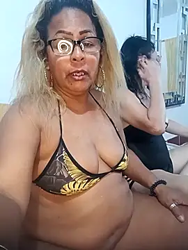 Afroditabichota online show from October 31, 2025, 12:00 am