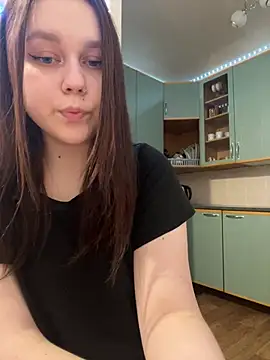 Marylallka5 online show from February 8, 2025, 6:01 pm