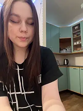 Marylallka5 online show from February 17, 2025, 7:53 pm