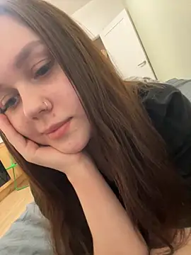 Marylallka5 online show from September 19, 2025, 9:59 pm