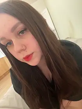 Marylallka5 online show from October 16, 2025, 6:47 am