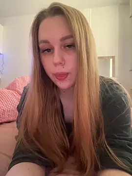 Snapshot of Marylallka5 chatting on June 7, 2026, 1:15 pm Marylallka5 online show from June 7, 2026, 1:15 pm