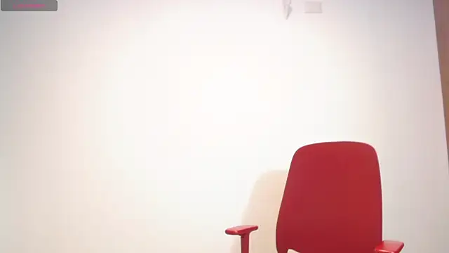 MelissaWaldorf online show from April 6, 2026, 12:52 am