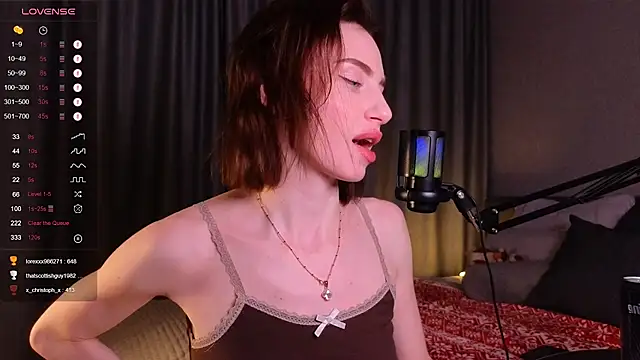 GeraTender1 online show from February 8, 2026, 4:54 pm