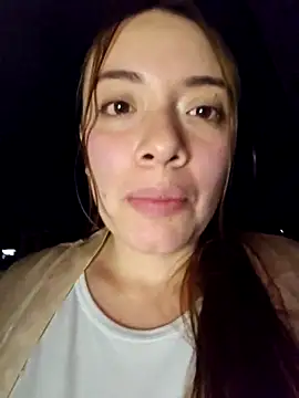 valery mora online show from October 3, 2025, 3:36 am