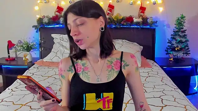 Lolly Haze online show from December 16, 2024, 6:53 am