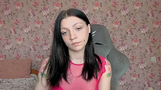 Snapshot of Lolly_Haze chatting on May 3, 2026, 3:56 am Lolly Haze online show from May 3, 2026, 3:56 am