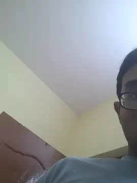 THE NAKED BOY online show from December 2, 2025, 9:03 am