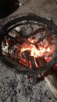 xhqds online show from February 2, 2025, 8:02 am