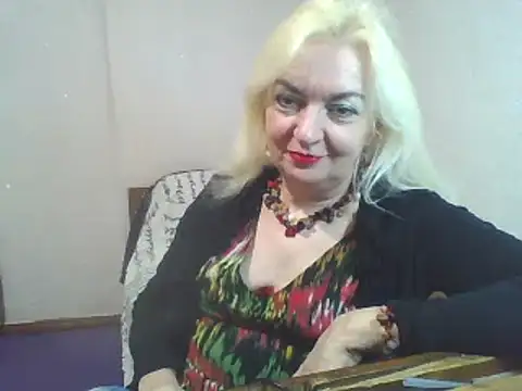 Meri798 online show from February 15, 2025, 8:43 pm