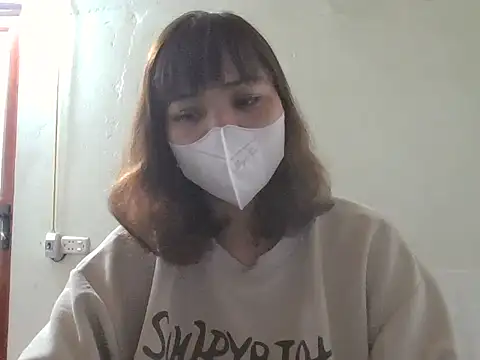 Angela-Eira online show from March 4, 2026, 2:17 am