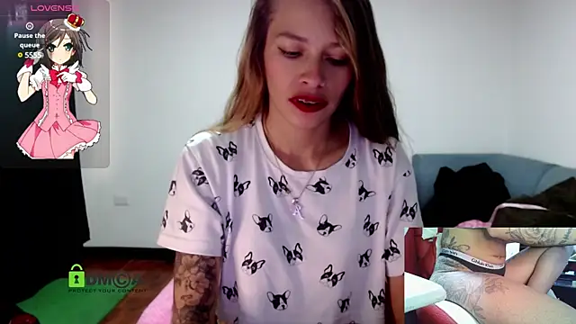 sweetlittlelisa online show from March 10, 2025, 9:18 pm