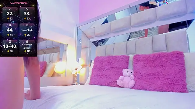 BILIE ROUSE1 online show from February 28, 2025, 11:01 pm