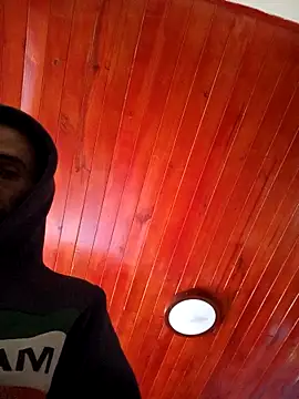 weedmanhot28 online show from September 20, 2025, 5:03 pm