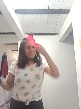 Dakary hot online show from February 9, 2026, 7:29 pm