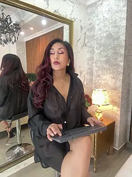 MonicaMoret online show from April 1, 2026, 1:41 pm