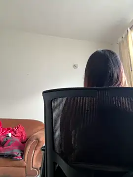 Dahian XXX online show from January 6, 2025, 9:54 pm