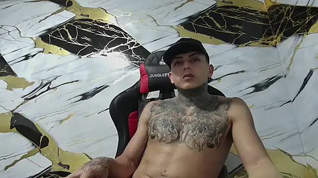 Kevin22 222 online show from January 9, 2025, 8:03 am