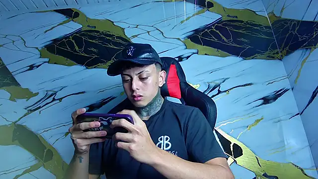 Kevin22 222 online show from January 31, 2025, 5:09 am