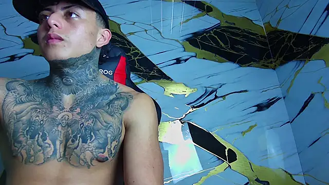 Kevin22 222 online show from February 3, 2025, 8:13 am