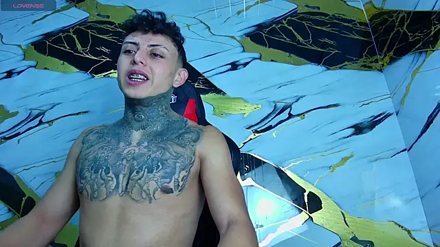 Kevin22 222 online show from March 18, 2025, 6:57 am