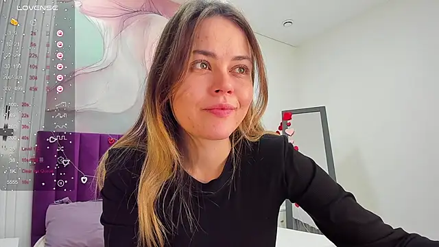 Kelly Cuutie online show from February 18, 2025, 9:54 am