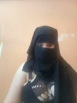 Snapshot of Dallou3a chatting on June 21, 2026, 12:02 am Dallou3a online show from June 21, 2026, 12:02 am
