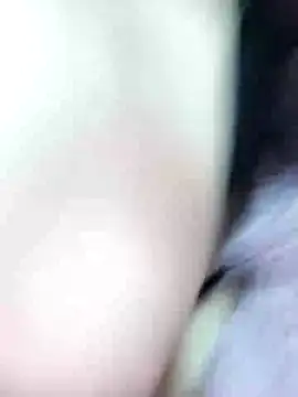 LoNa-daloua online show from February 26, 2025, 6:11 pm