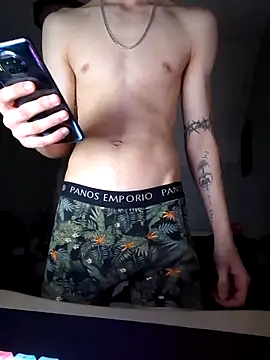 mikxy322 online show from March 16, 2026, 4:11 pm