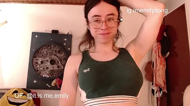 emily pearl  online show from March 3, 2026, 4:13 pm
