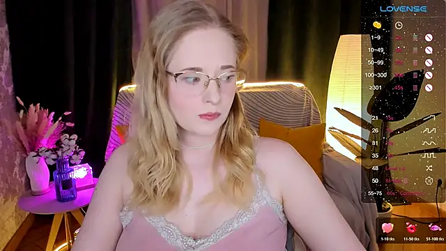 Aemilia  online show from February 5, 2026, 8:30 am