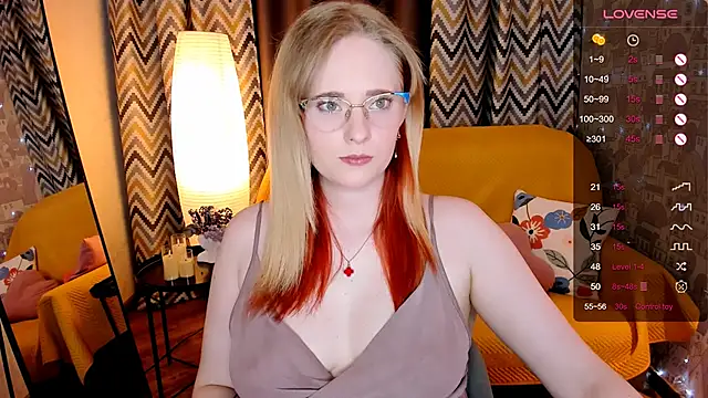 Aemilia  online show from March 31, 2026, 8:26 am