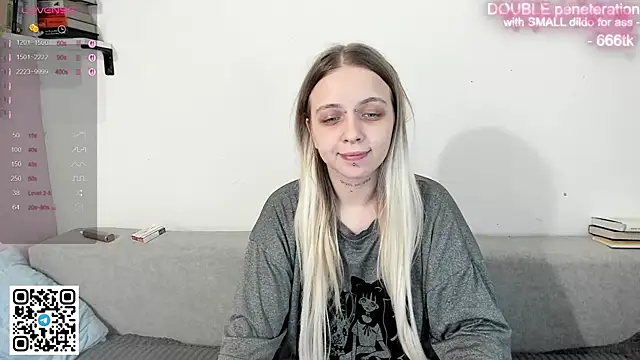 Snapshot of Alice_Halle chatting on January 18, 2026, 1:42 am Alice Halle online show from January 18, 2026, 1:42 am