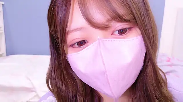 Snapshot of yuki-chi chatting on December 9, 2024, 11:47 am yuki-chi online show from December 9, 2024, 11:47 am