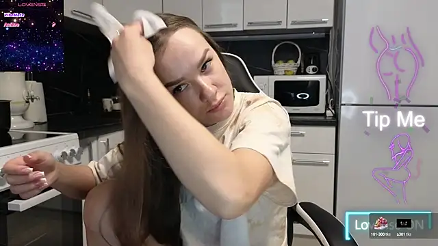 Strip-Lady online show from February 25, 2025, 2:03 am