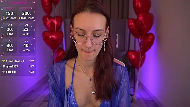 CozyMell online show from February 21, 2025, 5:42 pm