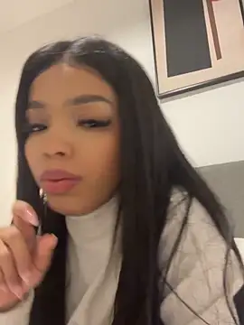 ximenawilliamss online show from March 9, 2025, 11:25 pm