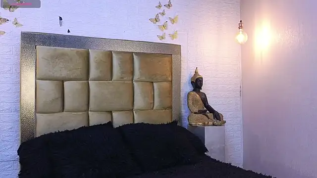 ximenawilliamss online show from November 12, 2025, 8:52 pm