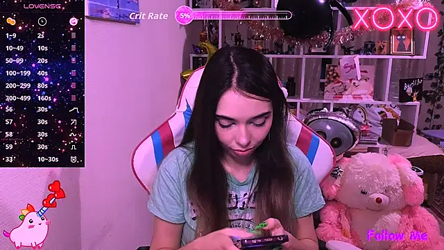 Sia Shine online show from October 12, 2025, 4:39 pm