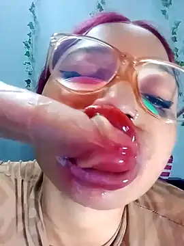 Sugartonguexx online show from March 17, 2025, 10:28 pm