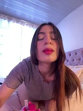 samantha evans2 online show from February 17, 2025, 9:19 pm