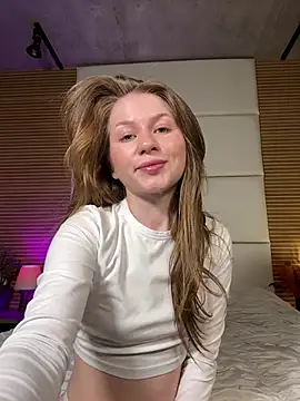 AliceBellamy online show from March 15, 2026, 9:10 pm