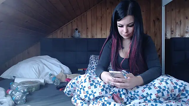 BoeseMoni1998 online show from September 22, 2025, 9:00 am