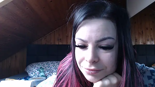 BoeseMoni1998 online show from November 29, 2025, 9:12 am