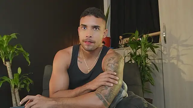 LincomAmith online show from February 25, 2026, 1:15 am