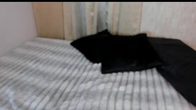 Cleopatra Fit online show from February 9, 2025, 2:40 pm