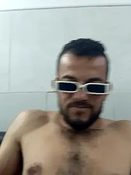 geminiz90 online show from December 5, 2025, 3:20 pm