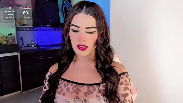 LittleEmmaa online show from March 12, 2026, 3:29 pm