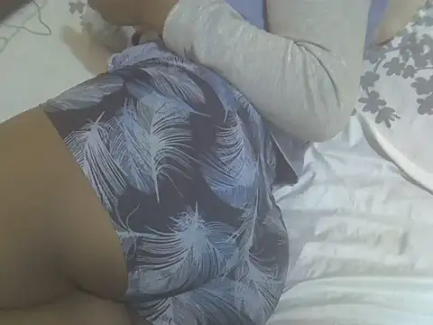 Sweet crushy online show from October 4, 2025, 4:49 pm