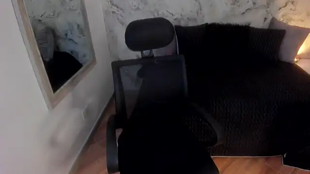 Bella desi  online show from March 11, 2025, 12:39 pm